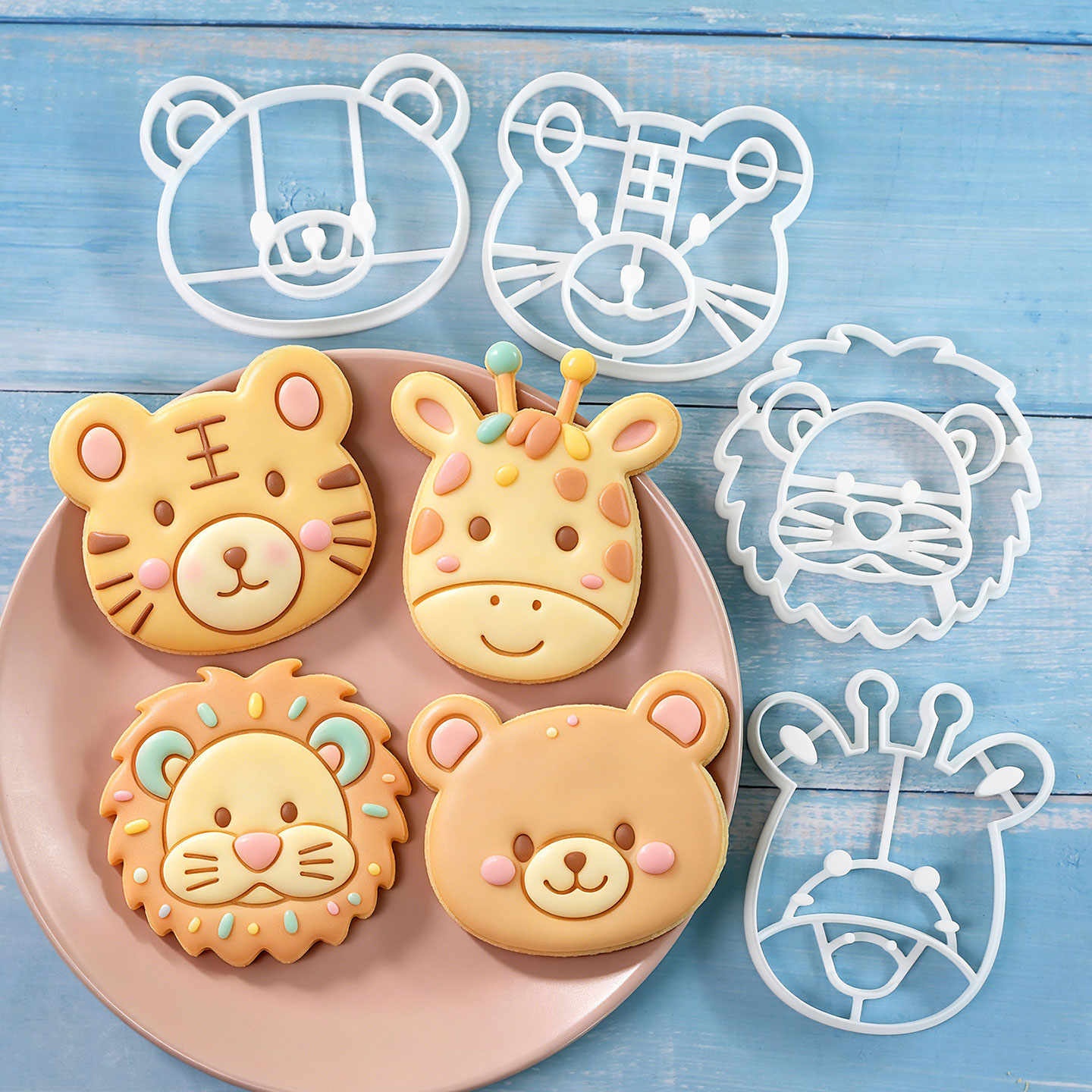 Cookies Pack - 4個入り動物型クッキーカッターセット 3Dキュートなライオン、トラ、キリン、クマのベーキングツール 製菓用具 ケーキ、パイ、カップケーキ用 家庭用キッチン用品