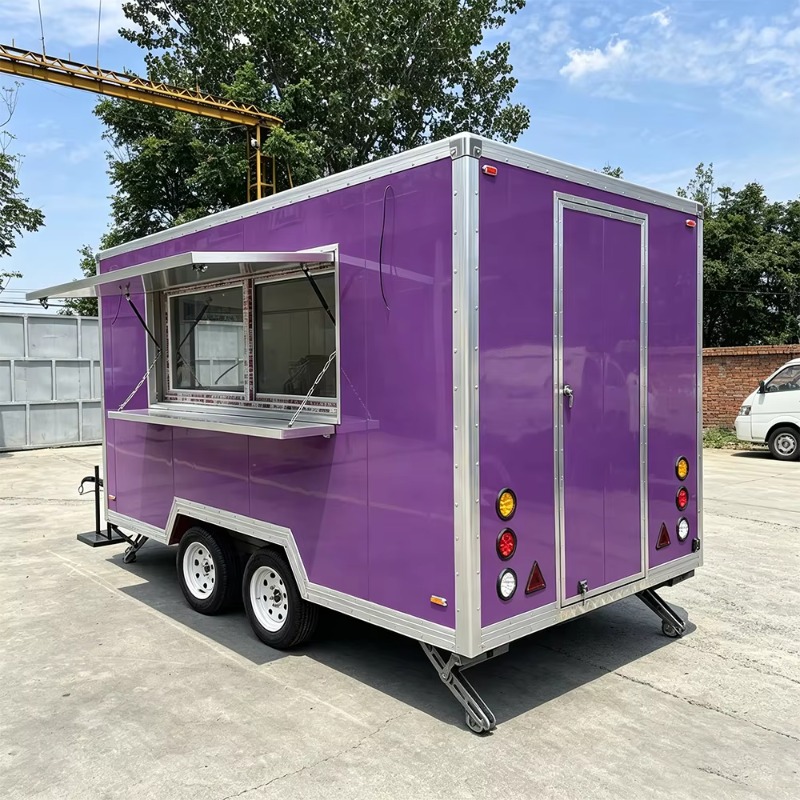 最新のコンセッションケータリングトレーラー、大型ディスプレイ - Food Snacks Catering のレビューと価格
